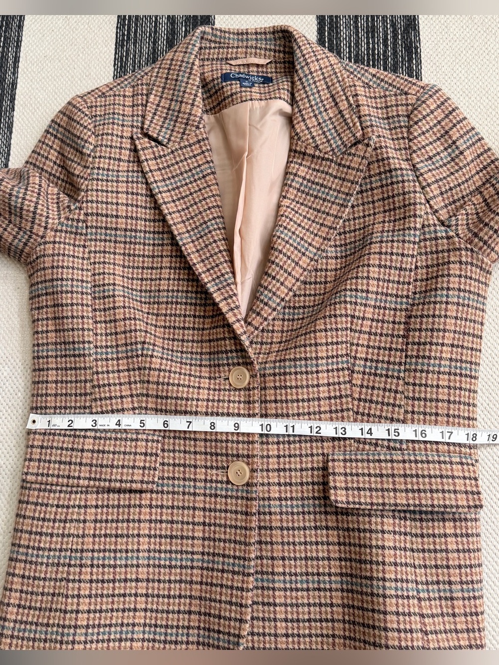 Chadwicks Women's Vintage Wool Blend Tan and Brown Plaid Blazer Jacket Size 12 - Picture 10 of 13